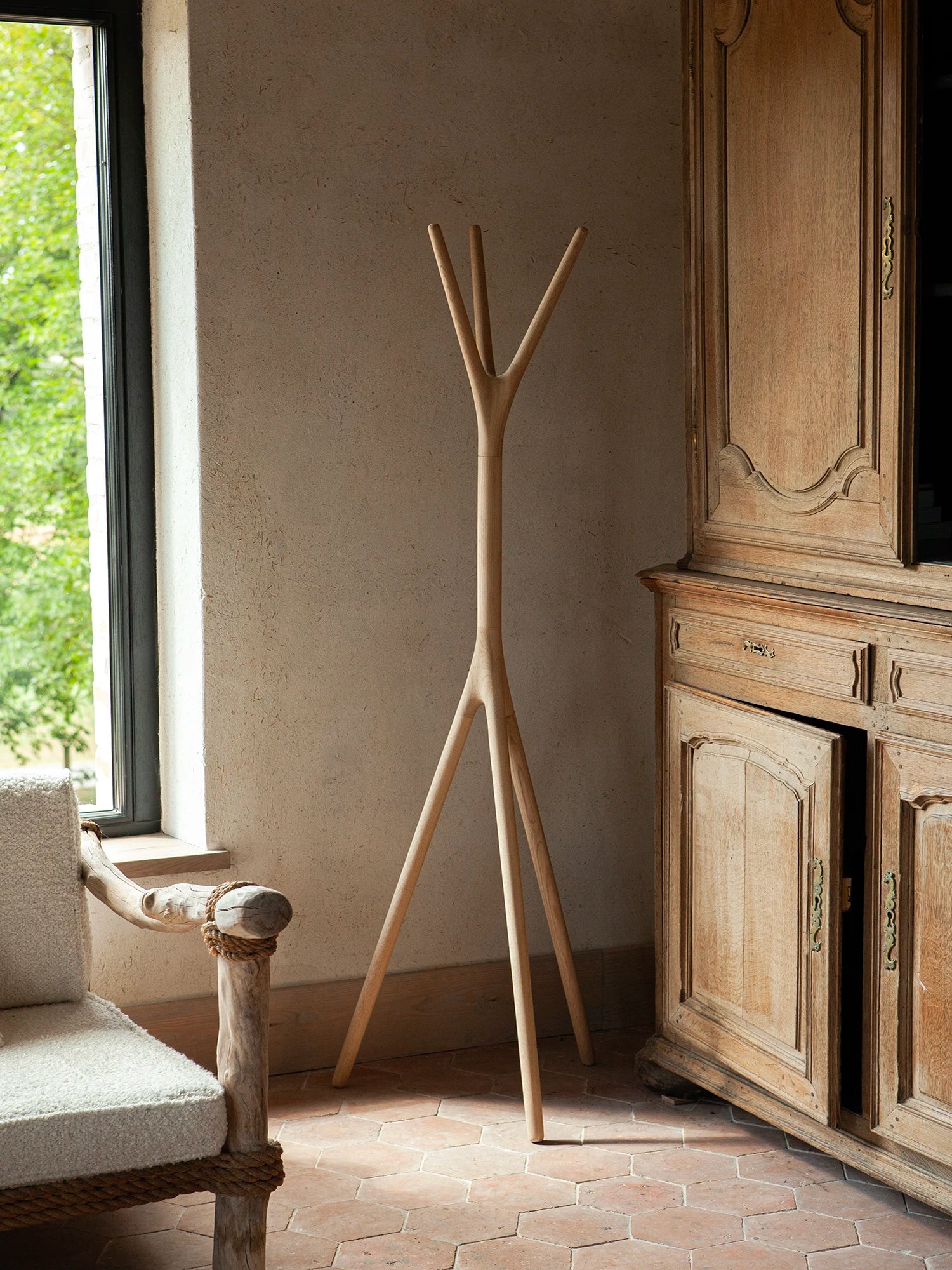 Woody Coat hanger - Natural Oak
