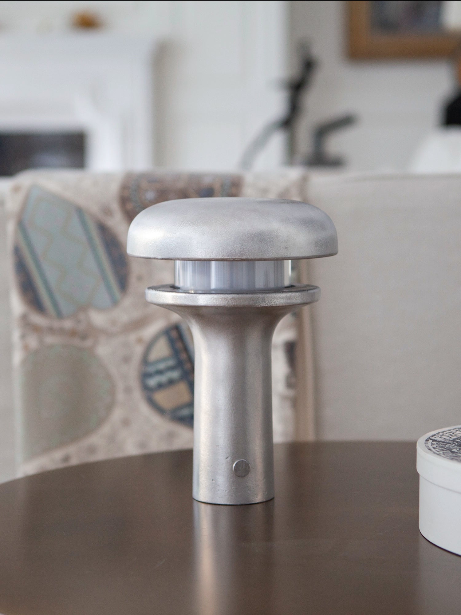 Lighthouse lamp - Textured Aluminium