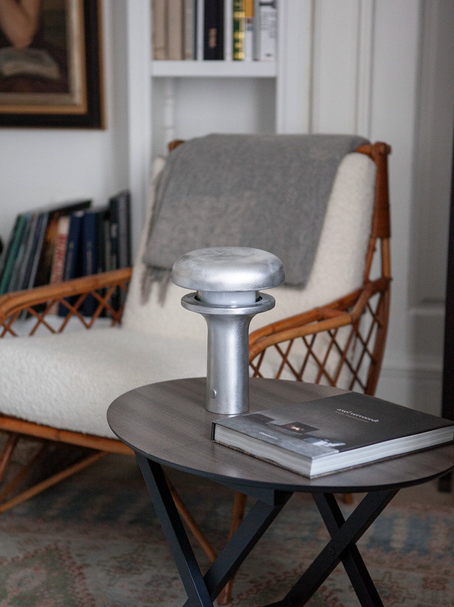 Lighthouse lamp - Textured Aluminium