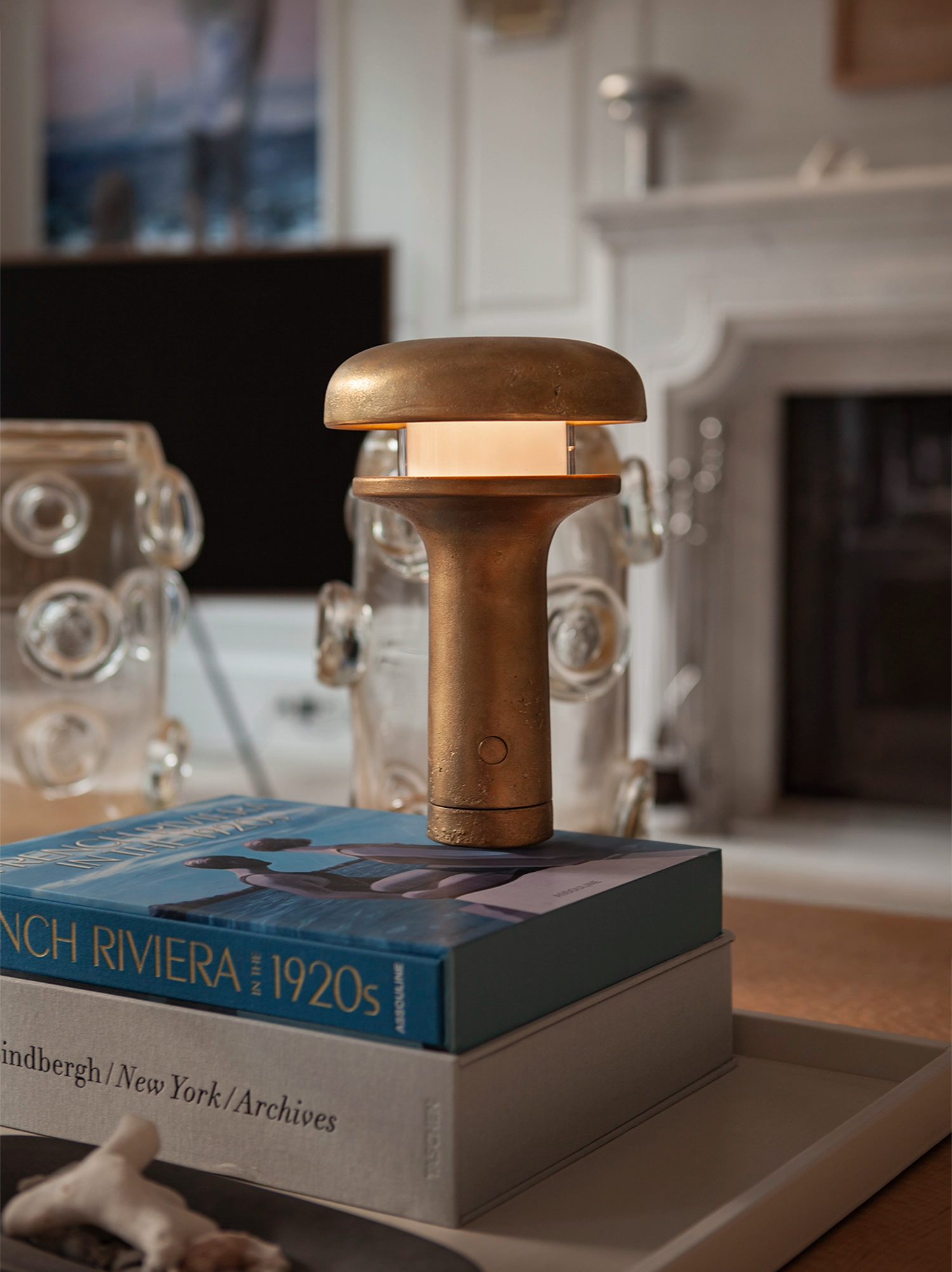 Lighthouse lamp - Textured Brass