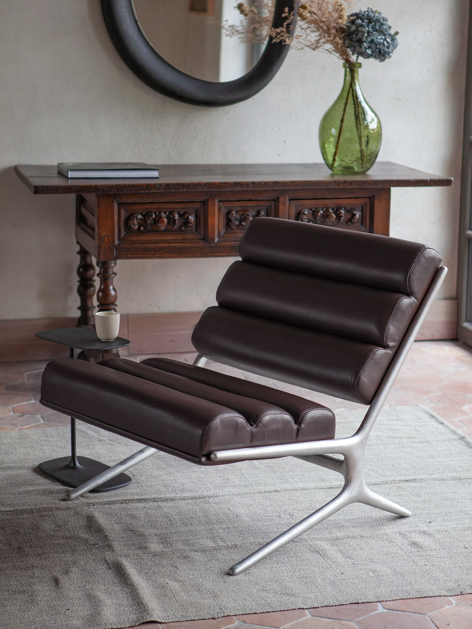 Wafer lounge chair - Textured Aluminium