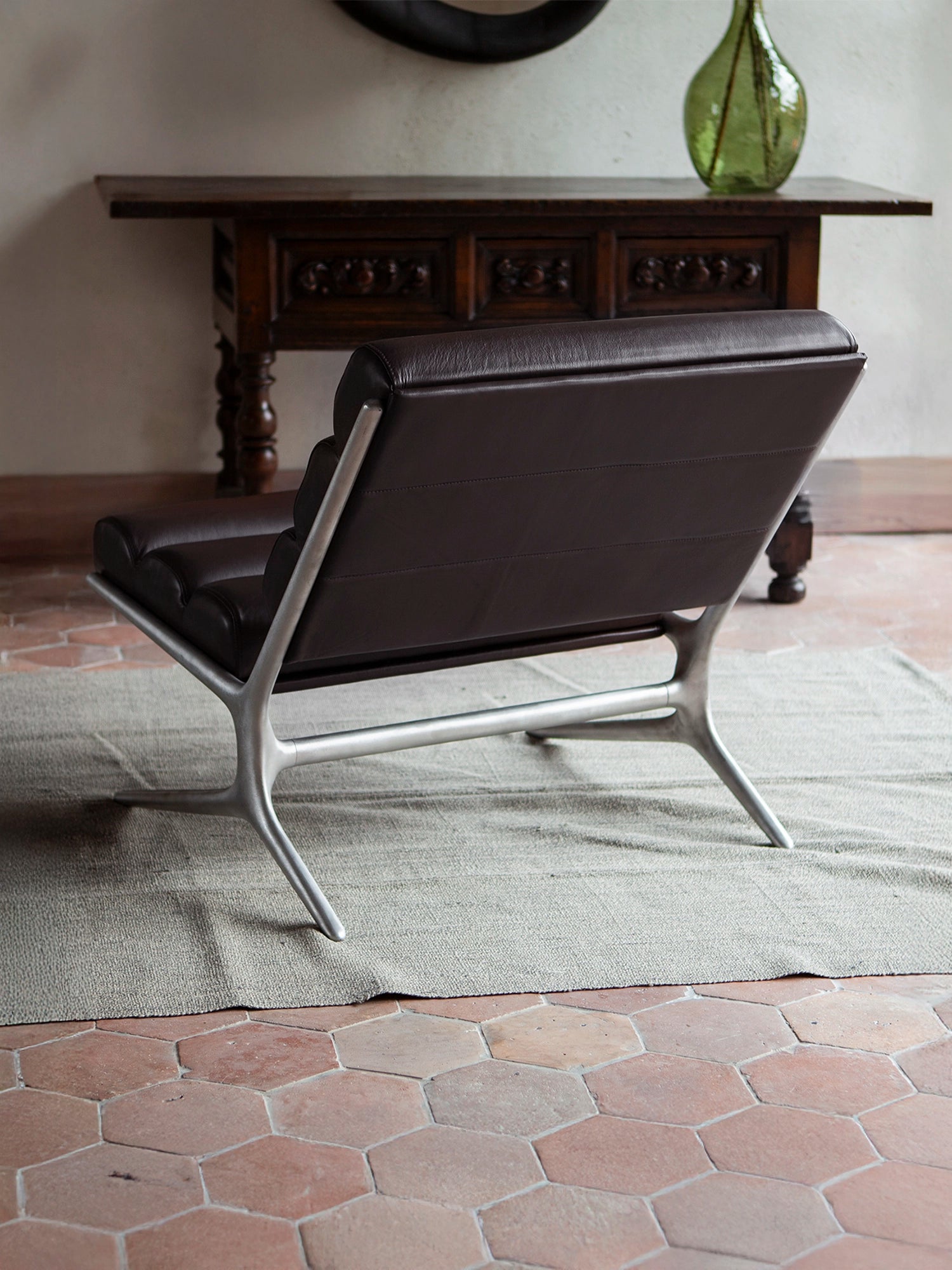 Wafer lounge chair - Textured Aluminium