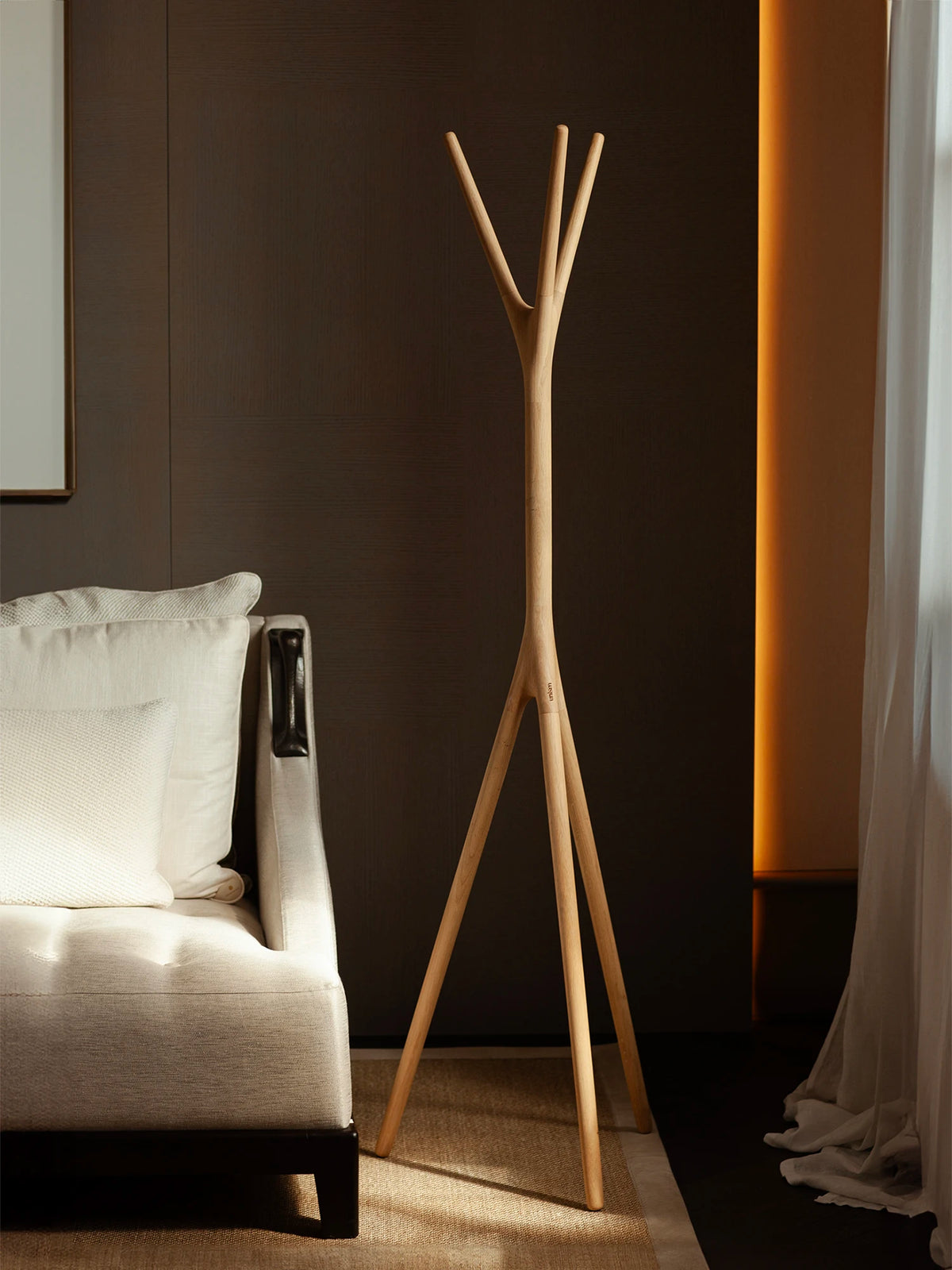 Woody Coat Stand - Natural Oak