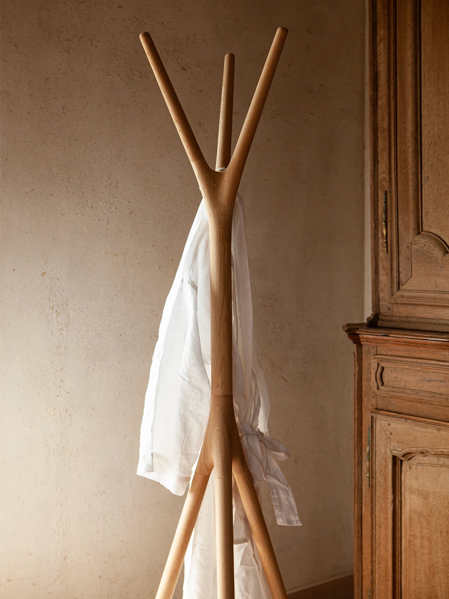 Woody Coat hanger - Natural Oak