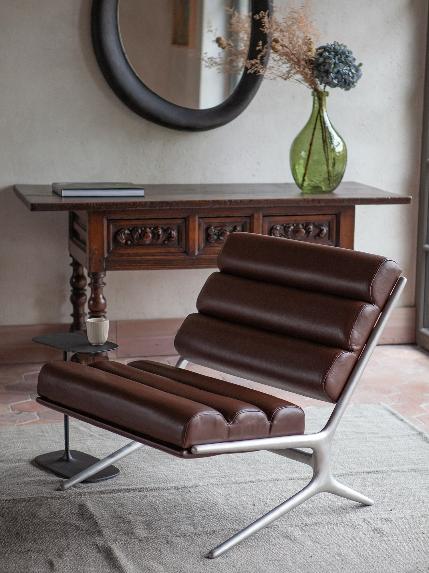 Wafer lounge chair - Textured Aluminium